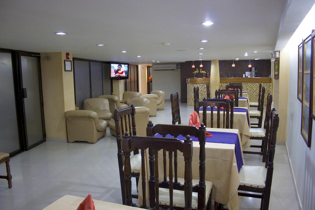 Hotel San Carlos Barrancabermeja Buitenkant foto